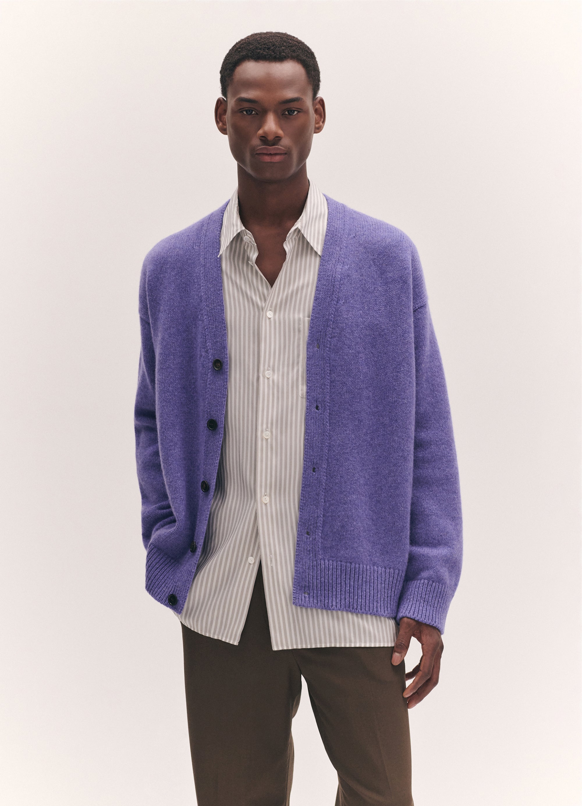 Mens Maura V-neck Cardigan in Heather – &Daughter