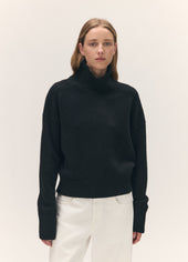 Sora High Neck in Black