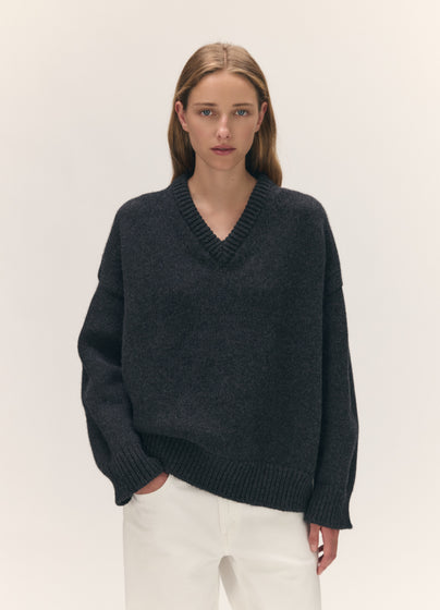 Caragh V-Neck in Charcoal