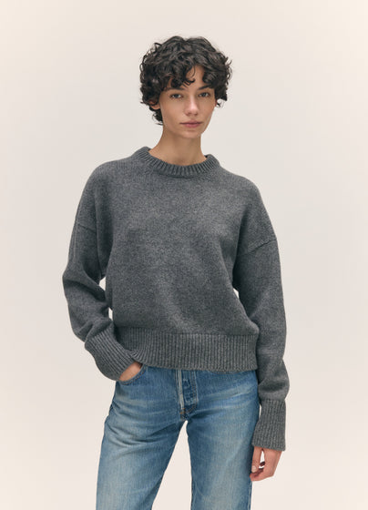Sora Crewneck in Derby Grey