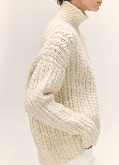 Caragh Cable High Neck in Undyed White