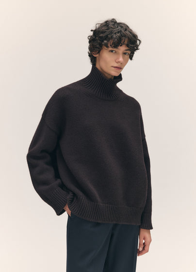 Caragh High Neck in Dark Brown