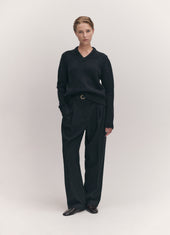 Glenn V-Neck in Charcoal