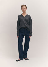 Tahra Cashmere V-Neck in Derby Grey