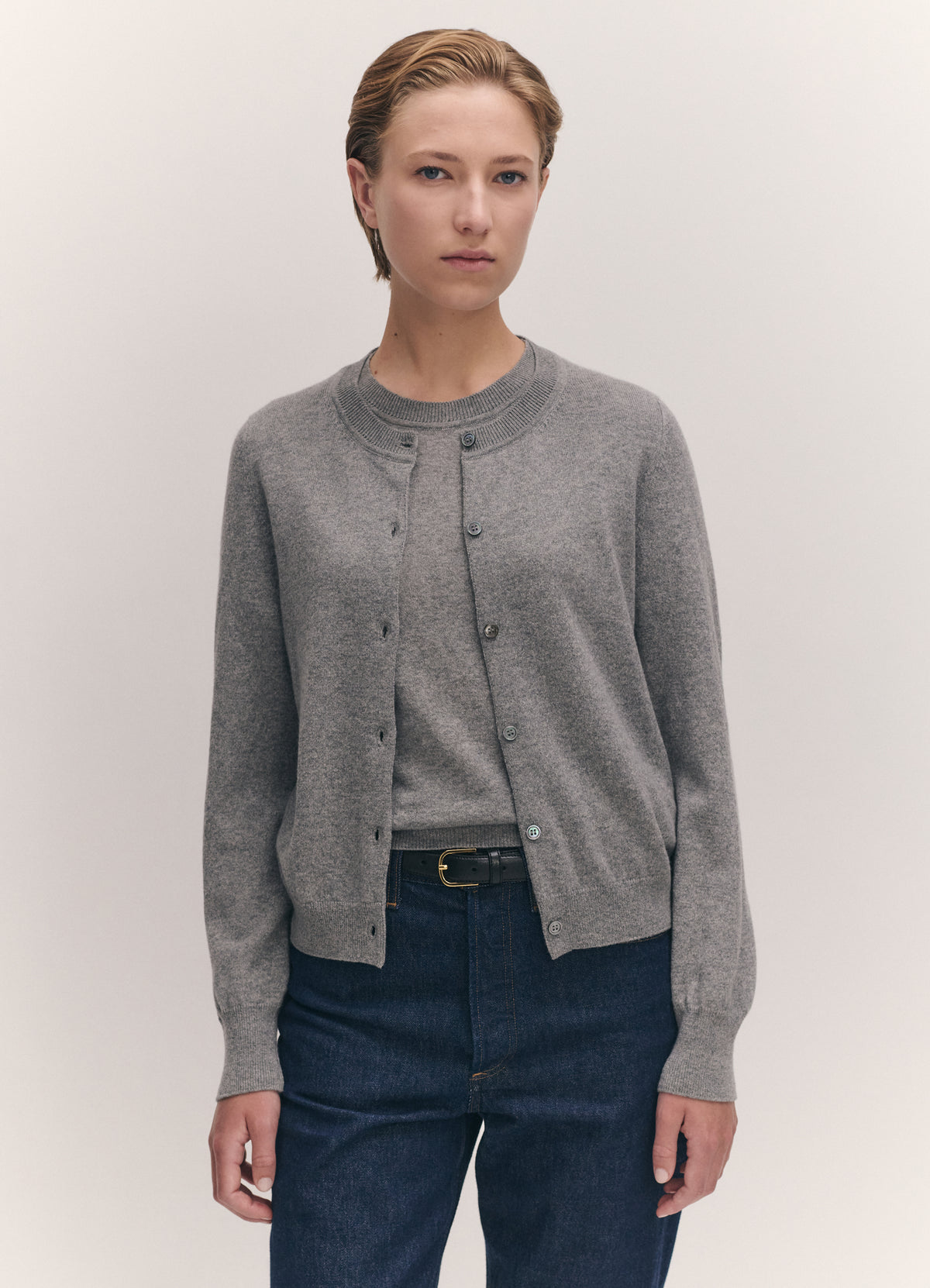 Enya Cashmere Cardigan in Soft Grey