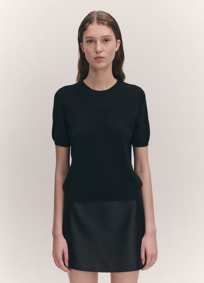 Emer Cashmere T-Shirt in Black