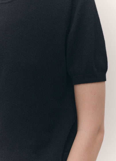 Emer Cashmere T-Shirt in Black