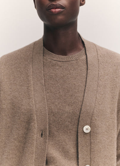 Ava Cardigan in Dark Natural