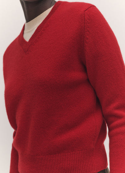 Sligo Shrunken V-Neck in Ruby Red