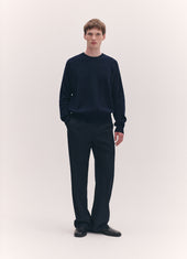 Mens Innes Slouch Crewneck in Navy