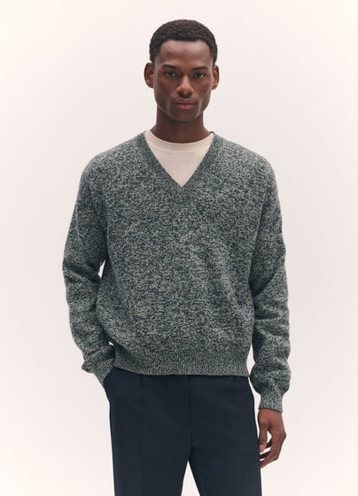 Mens Innes Slouch V-Neck in Strath and Navy Mouline