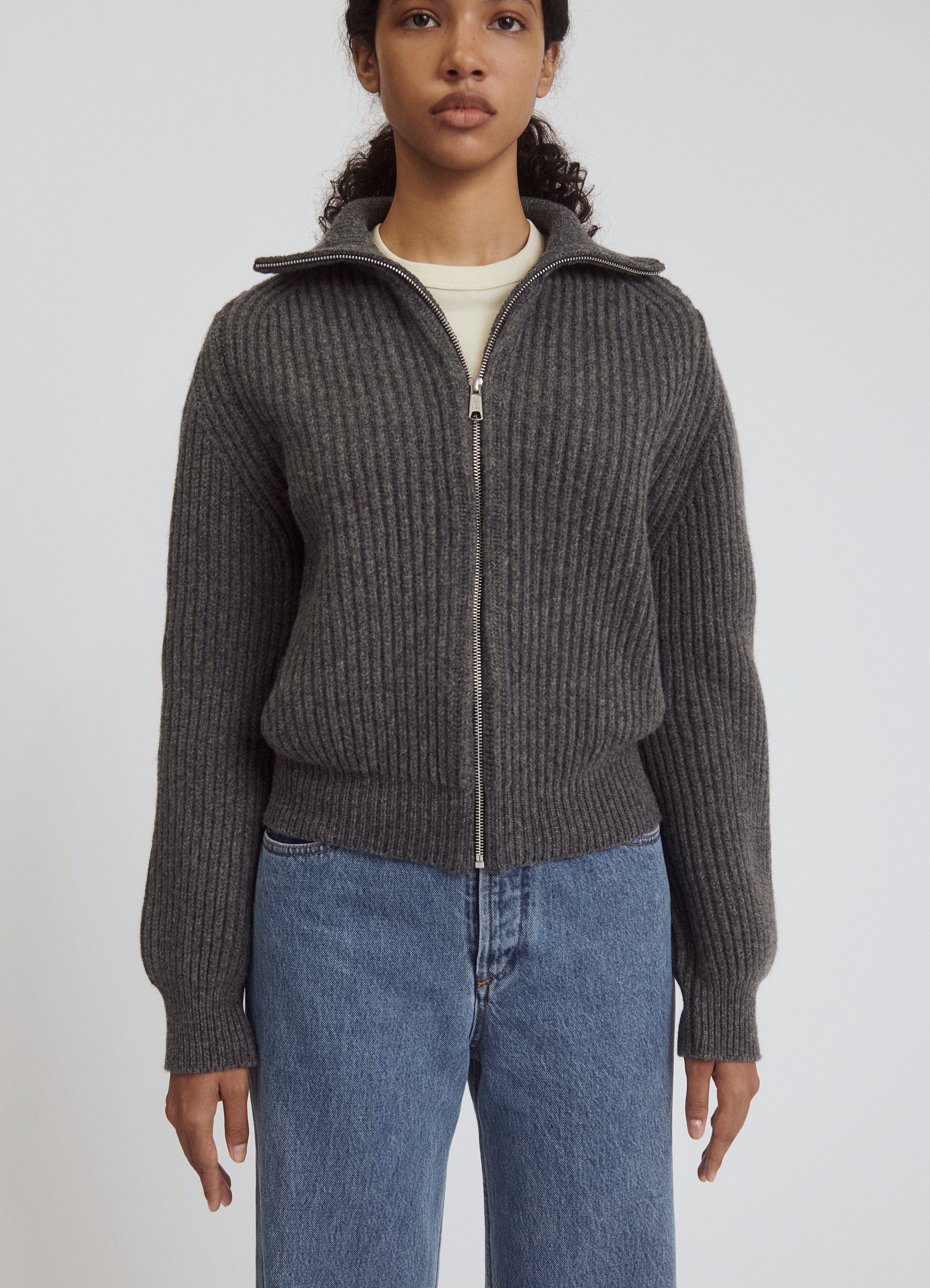 Enda Rib Zip Jacket in Derby Grey – &Daughter