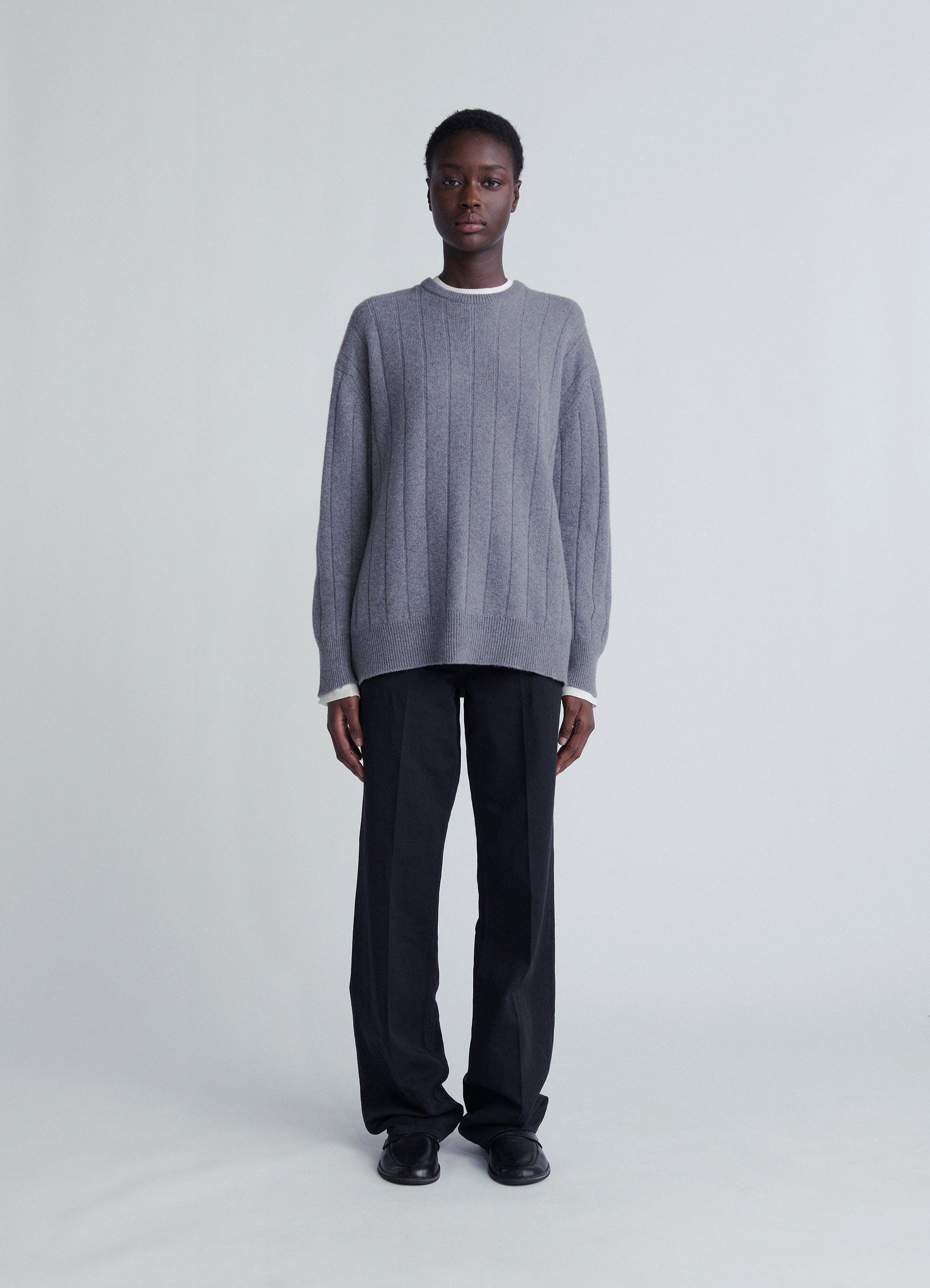 BATONER” SILK RIB CREW NECK DRIVERS Men's BATONER” SILK RIB CREW NECK DRIVERS KNIT BLACK