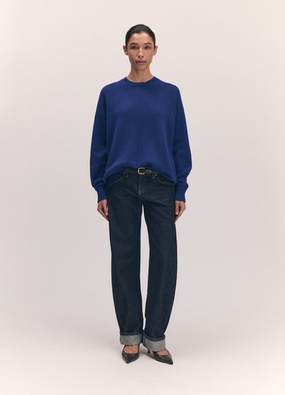 Innes Slouch Crewneck in Smalt Blue