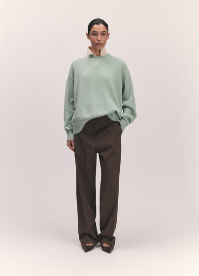 Innes Slouch Crewneck in Mint Green