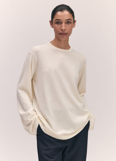 Long Sleeve Slouchy Cotton T-Shirt in Ecru