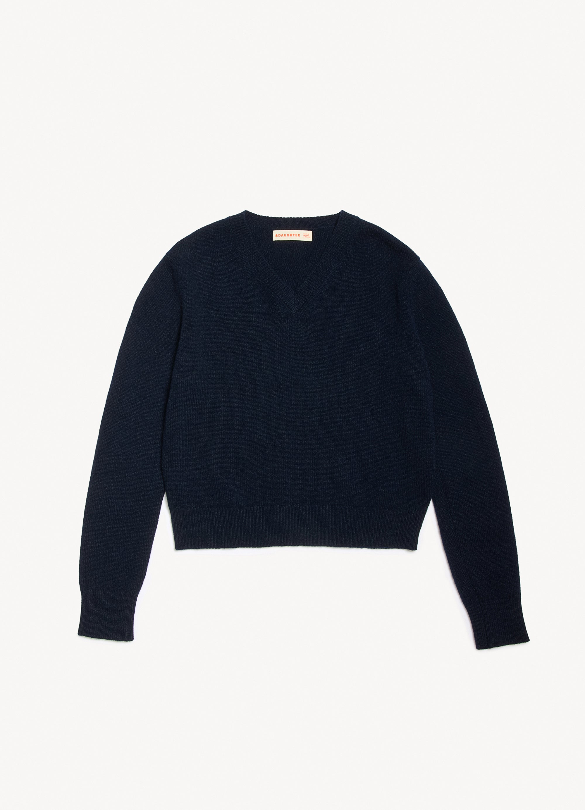 Sligo Shrunken V-Neck in Navy – &Daughter